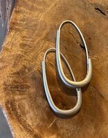 Oval Katachi Hoop Earrings in 14k Palladium White Gold
