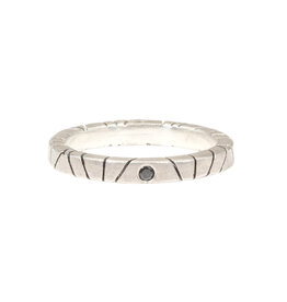 Trevi Pendro Redwood Ring with Spinel in Silver