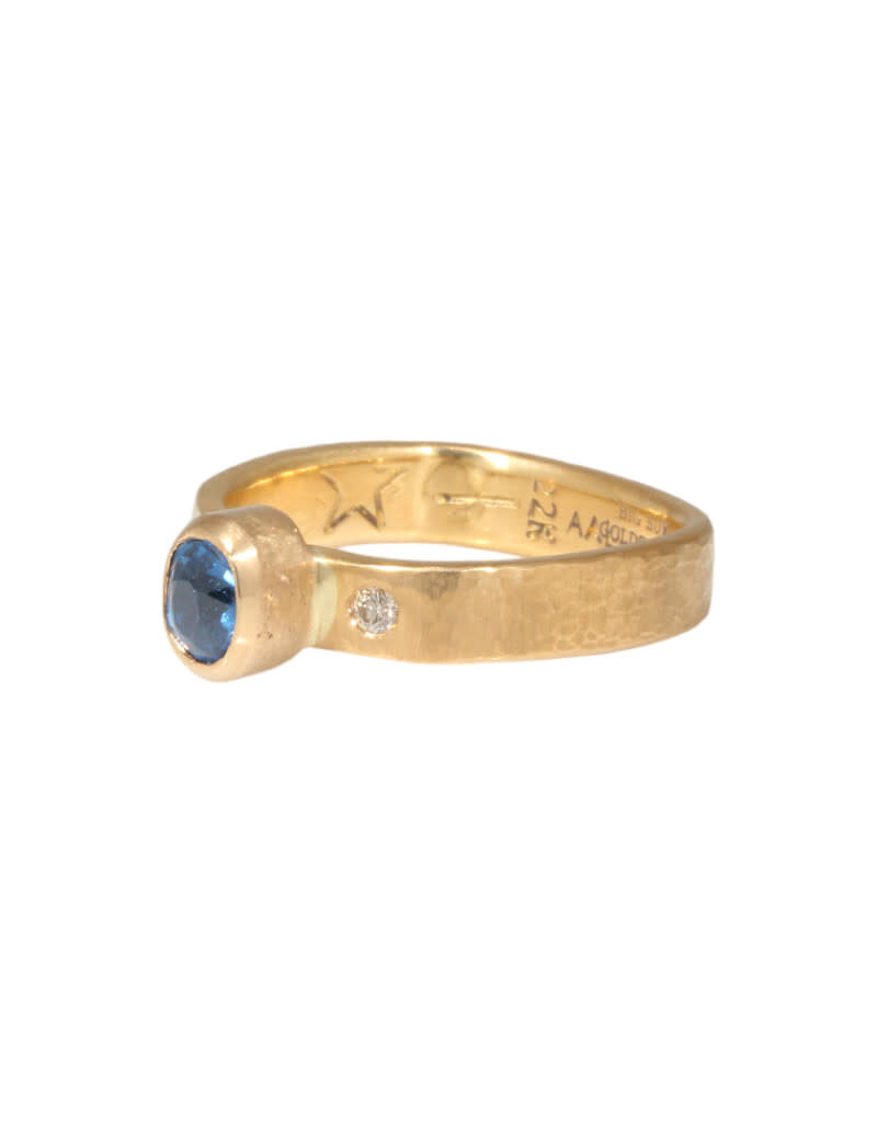 Big Sur Goldsmiths Cobalt Blue Spinel Ring in 22k Gold with Champagne Diamond