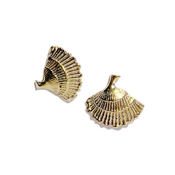 Whirl Fan Post Earrings in 10k Gold