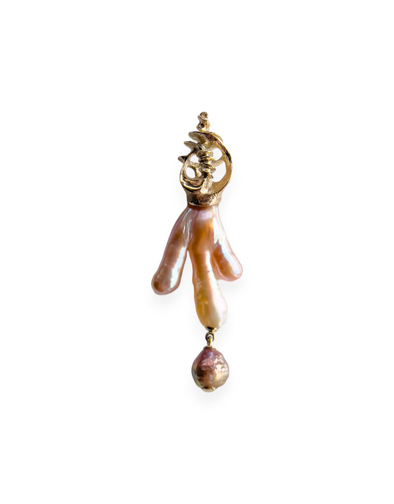 Stick and Wrinkle Pearl Pendant with 10k Gold Carved Bail