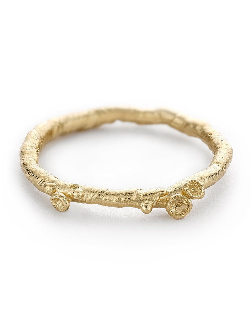 Twisted Band with Barnacles in 14k Yellow Gold