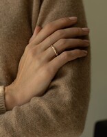 Tura Sugden 3mm Cloak Band with White Diamonds in 18k Rose Gold