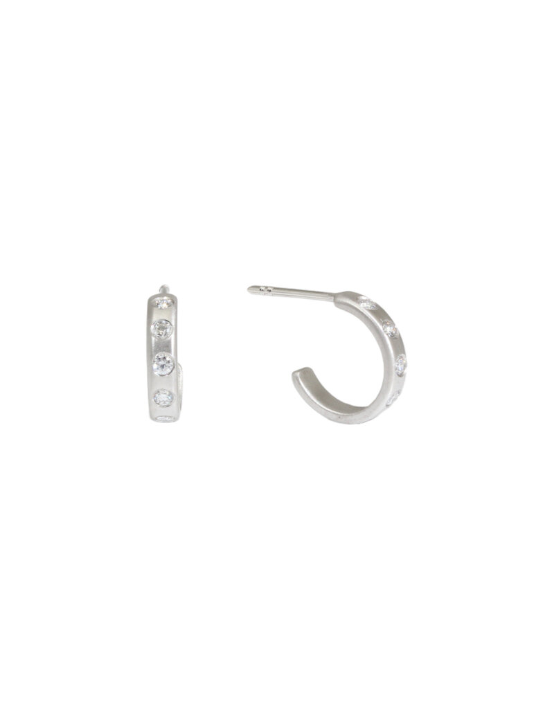 Post Hoop Earrings in Platinum with 10 White Diamonds