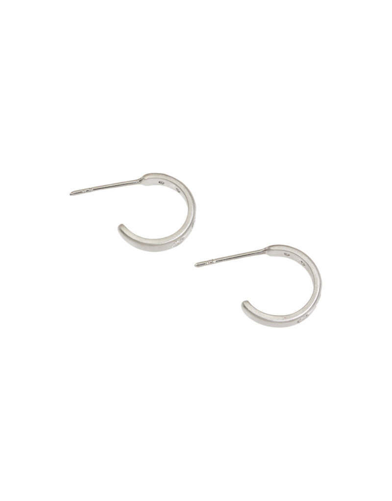 Post Hoop Earrings in Platinum with 10 White Diamonds