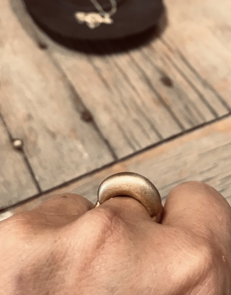 Épaisse Ring in 18k Gold