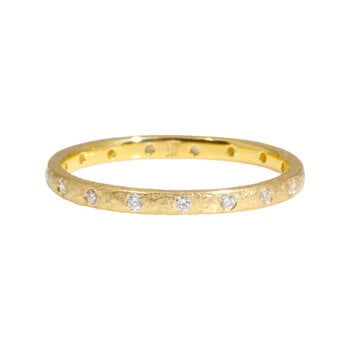 Eternity Band in 20k Gold with 17 White Diamonds