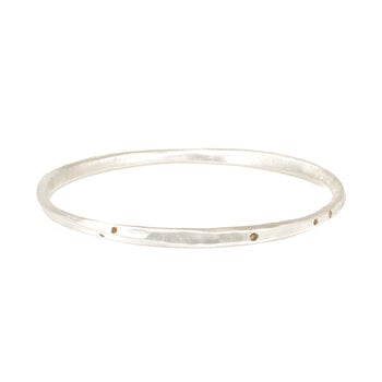 Oval Hammered Twist Bangle with (11) Autumn Diamonds in Silver