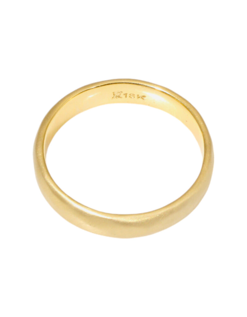 Delicate 5mm Modeled Band in 18k Yellow Gold