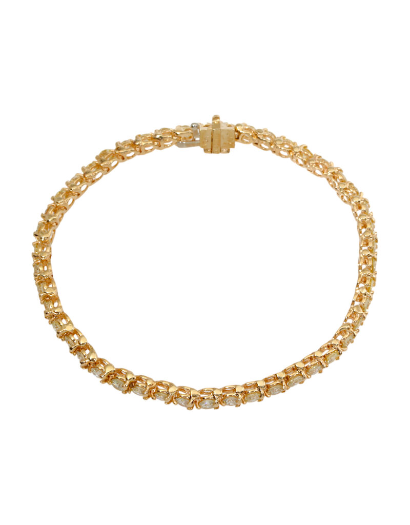 Estate Estate Line Diamond Bracelet in 14k Yellow Gold