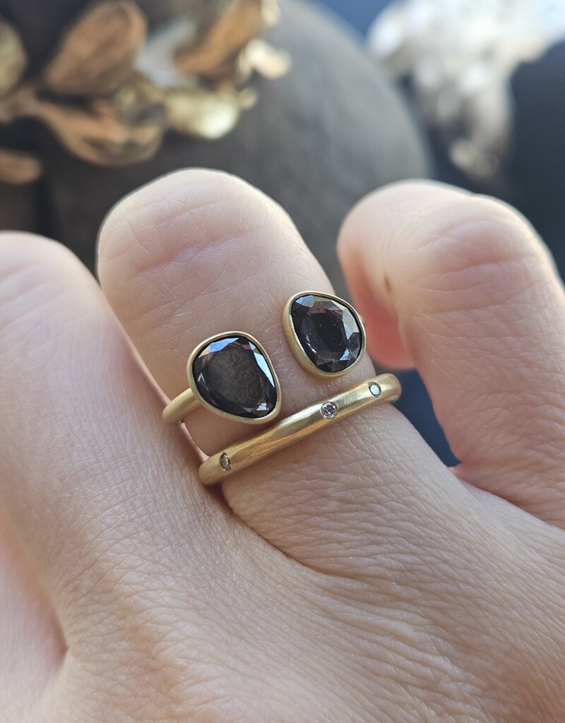 Open Double Organic Stormy Blue Grey Spinel Ring in 18K Gold - size 6.5