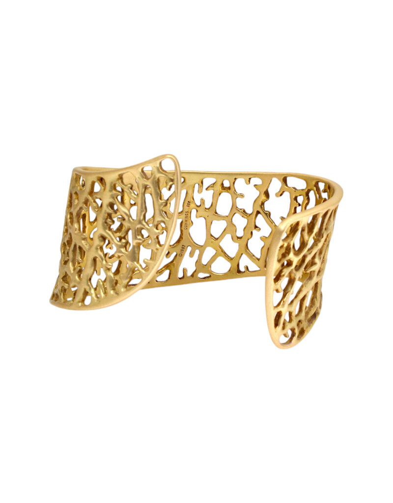 Private Consigner Coral Motif Wide Cuff Bracelet in 18k Gold