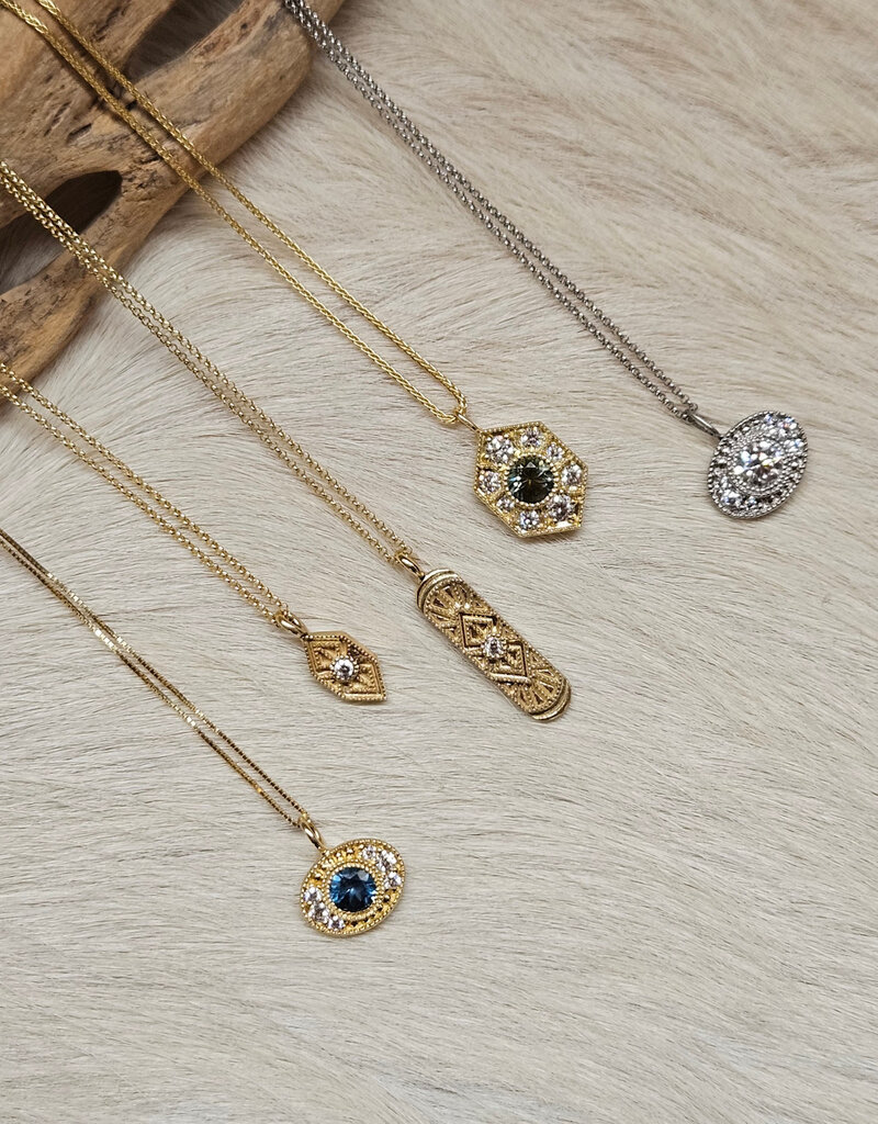 Lauren Ramirez Ford Sapphire Necklace in 18k Yellow Gold