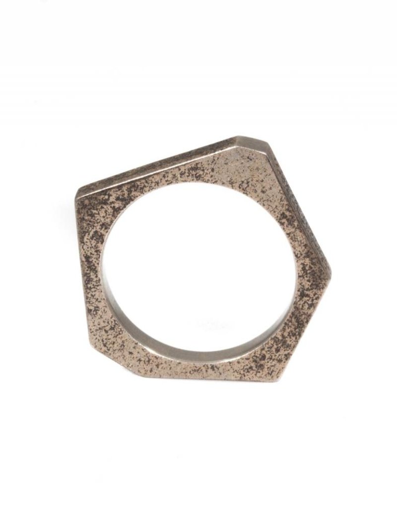 Angle Ring in Stainless Steel and Bronze