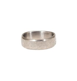 7.5mm Finger Shaped Band Hammered Texture in Titanium