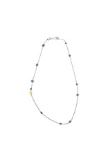 Short Koburi Chain Necklace with 1 Gold Dot