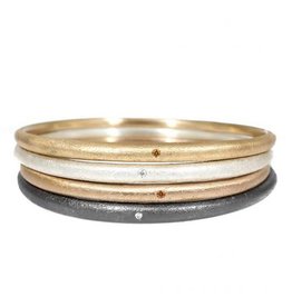 Sand Textured Tapered Bangle with 1.8mm Autumn Diamond