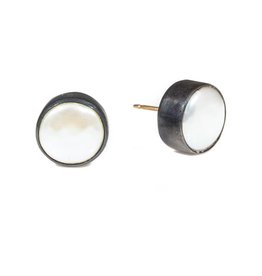 Medium Biwa Post Earrings in Oxidized Silver