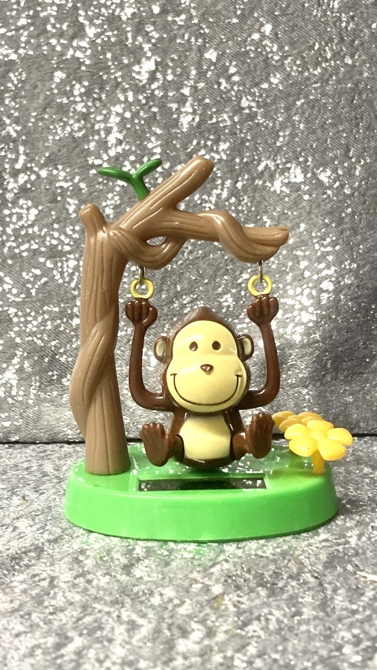 Jiggler Monkey Solar