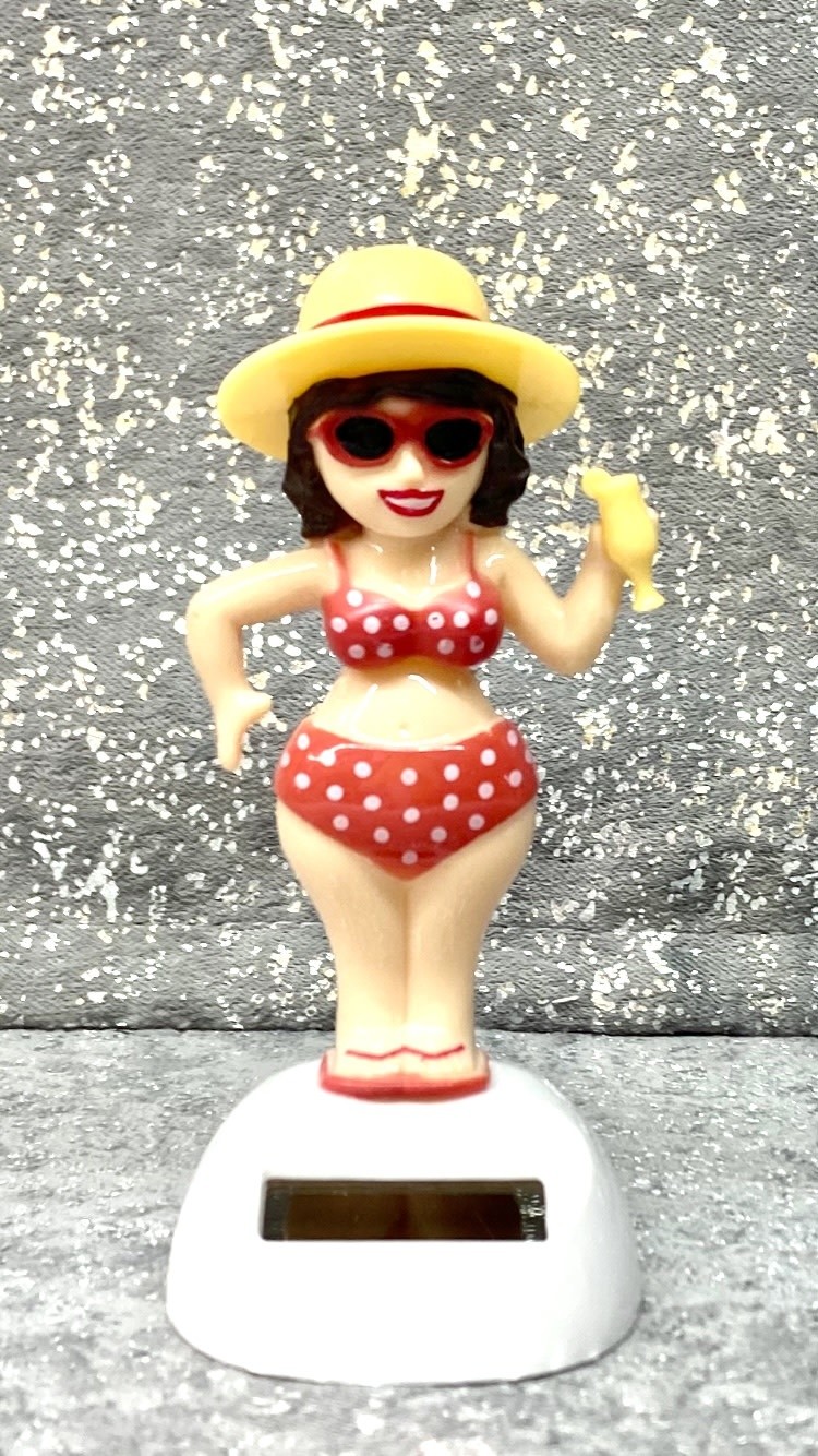 JIggler Bikini Lady Solar