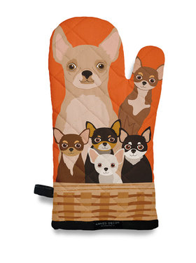 https://cdn.shoplightspeed.com/shops/617931/files/53549426/280x376x1/naked-decor-nd-chihuahuas-oven-mitt.jpg