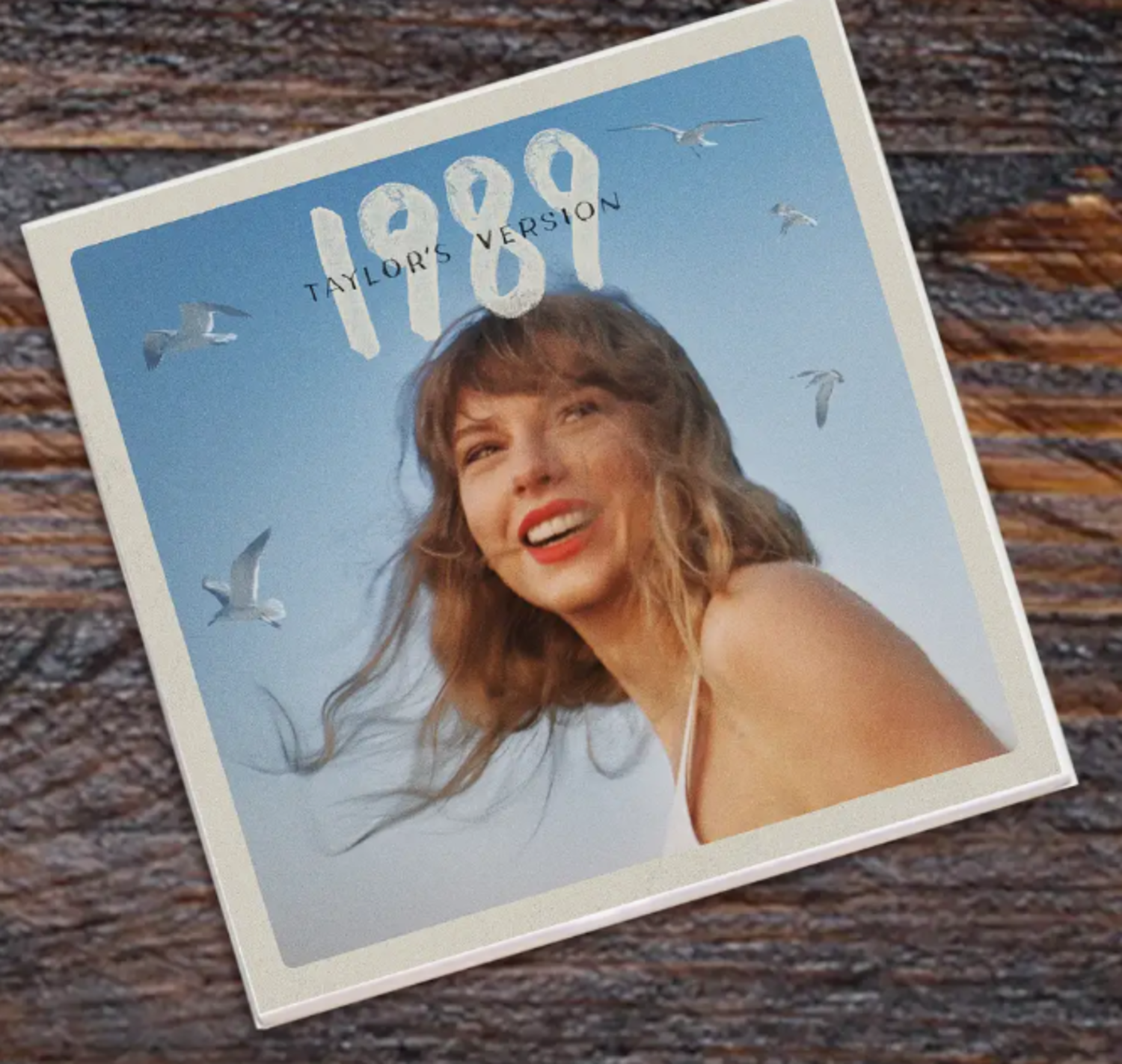 https://cdn.shoplightspeed.com/shops/617931/files/59426473/1500x4000x3/lucky-mfg-co-lm-taylor-swift-album-cover-coaster-1.jpg