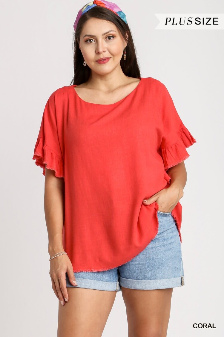 Umgee Linen Blend Short Ruffle Sleeve with Frayed Scoop Hem