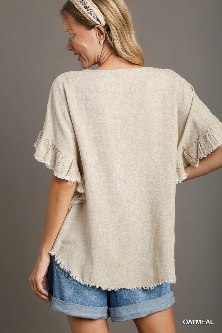 Umgee Linen Blend Short Ruffle Sleeve with Frayed Scoop Hem