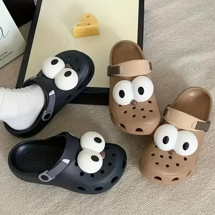 Croc Shoe Charms - Big Eyes (2)