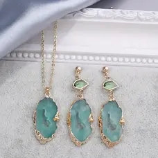 Elegant Resin Jewelry Set - Green