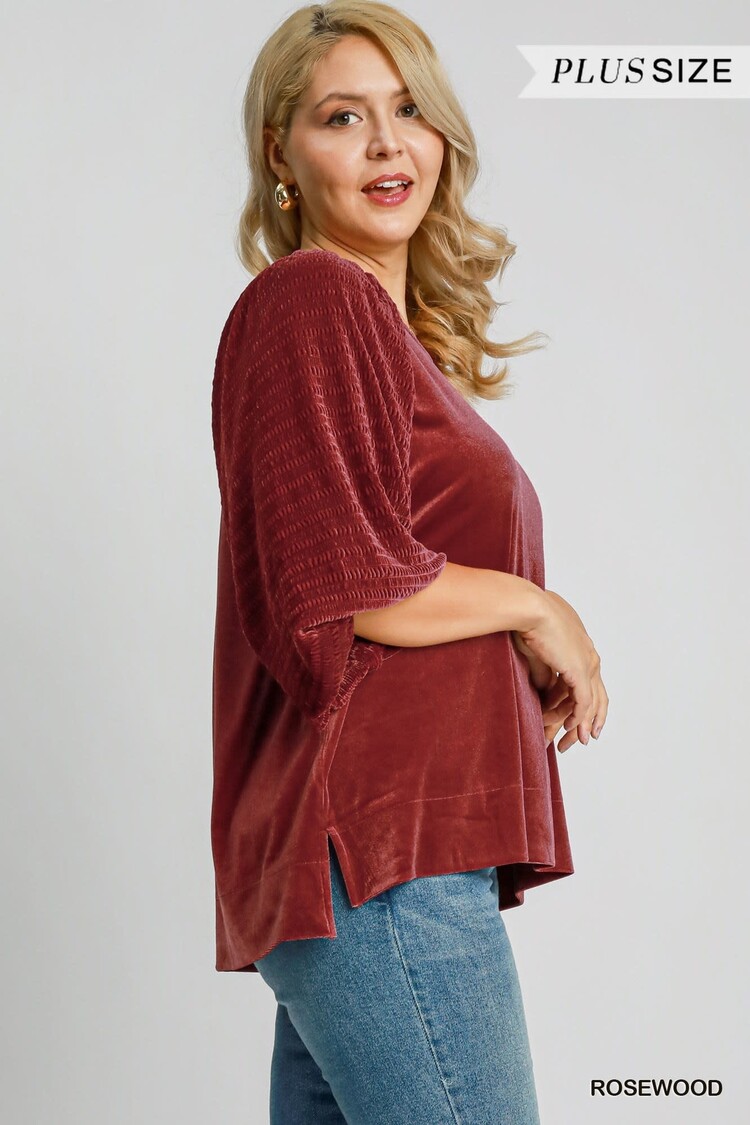 Umgee Textured Velvet Sleeved Top