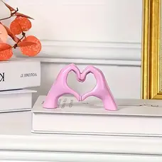 Mini Taylor Heart Hands Pink 2.3"