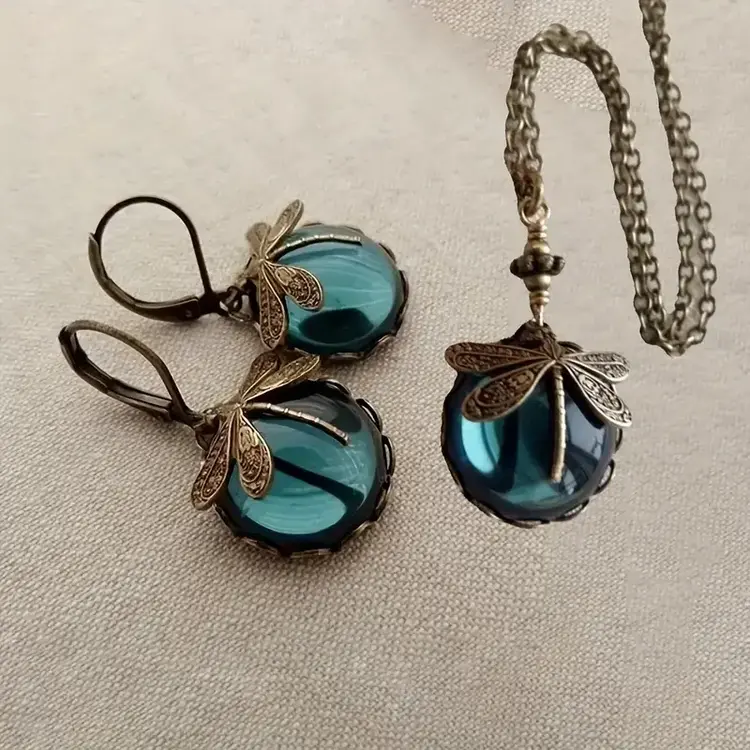 3pcs Vintage  Dragonfly Earrings And Necklace Set