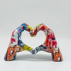 Large Taylor Heart Hands Graffitti 4.9"