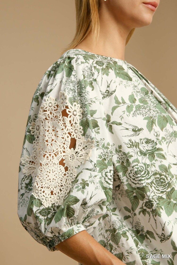 Umgee Floral Print Round Neck Top