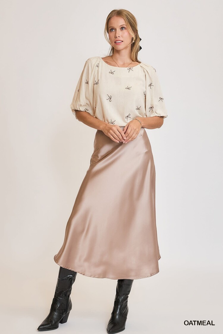 Umgee Linen Blend Ribbon Embroidered Top