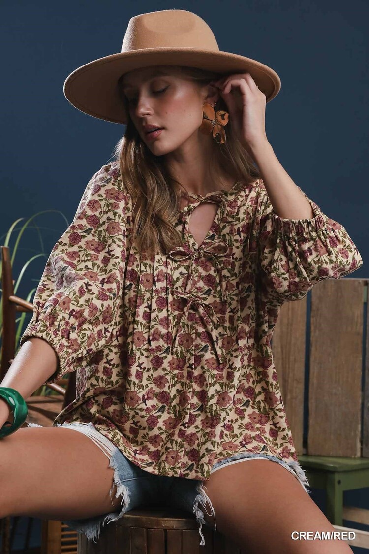 Umgee Vintage Floral Pintuck Blouse