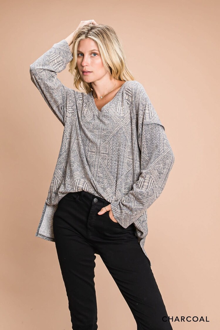Printed V-Neck Long Sleeve Knit Top