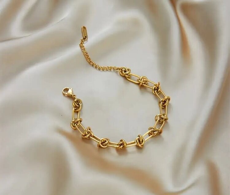 Large knot chain Bracelet