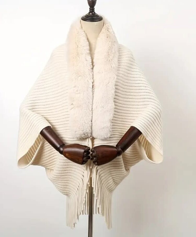 White Fur Collar Tassel Shawl