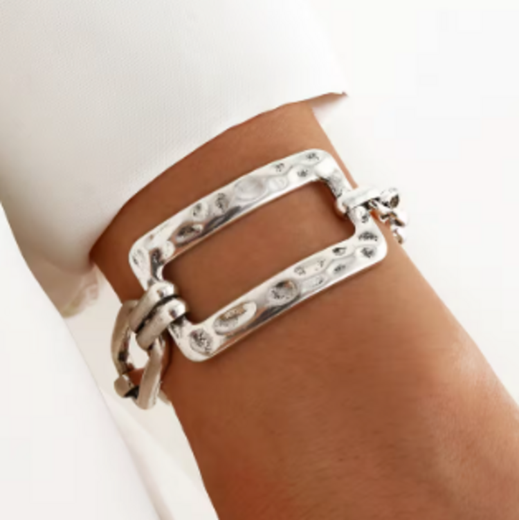 Buckle Hollow Rectangular Chain Bracelet