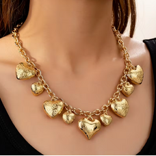 Chunky Heart Necklace Gold