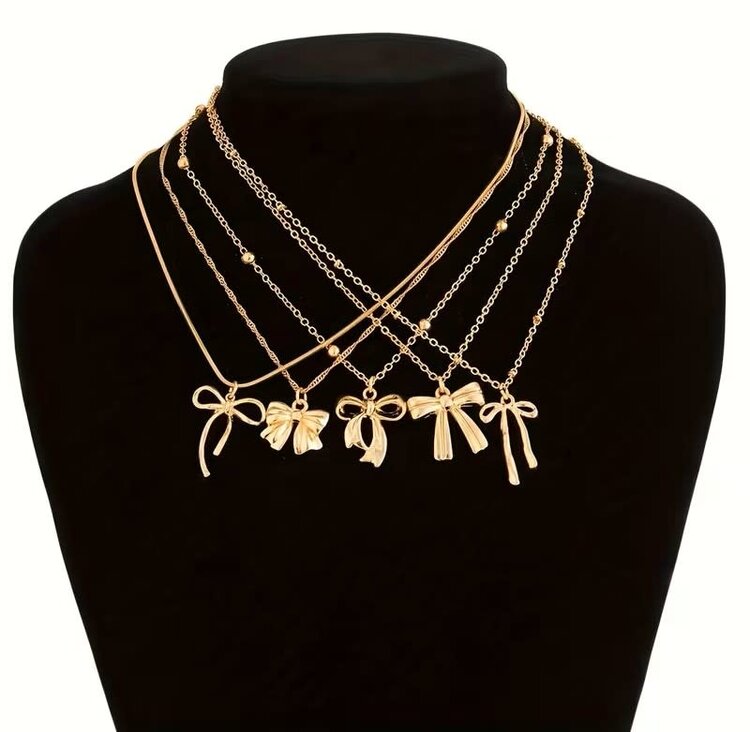 5 pcs Bow Pendant Necklace Set
