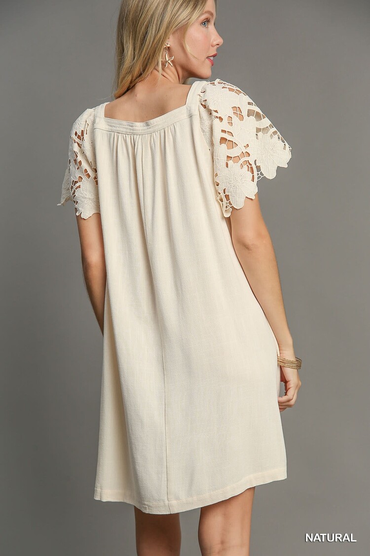 Umgee Linen Floral Lace Contrast Square Neck Dress