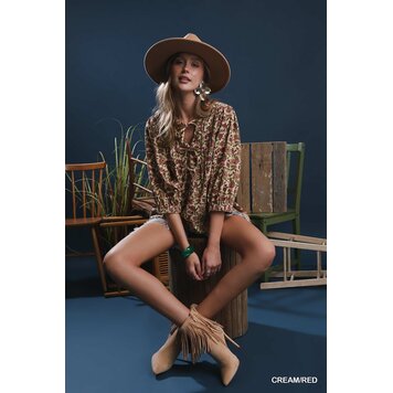 Umgee Vintage Floral Pintuck Blouse