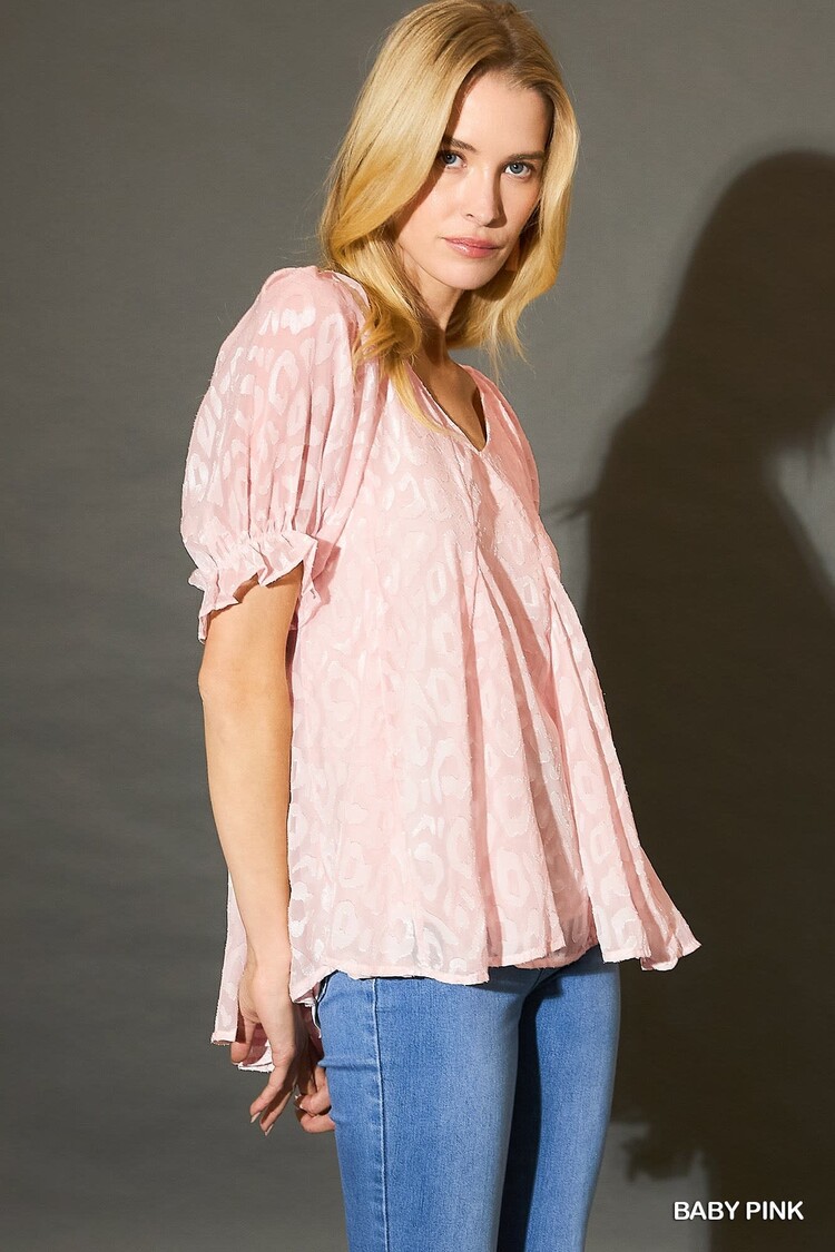 Umgee Leopard Print Puff Sleeve V-Neck Blouse with Lining