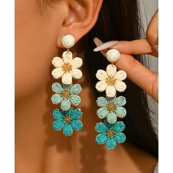 Raffia 3 Flower Drop Earrings Green