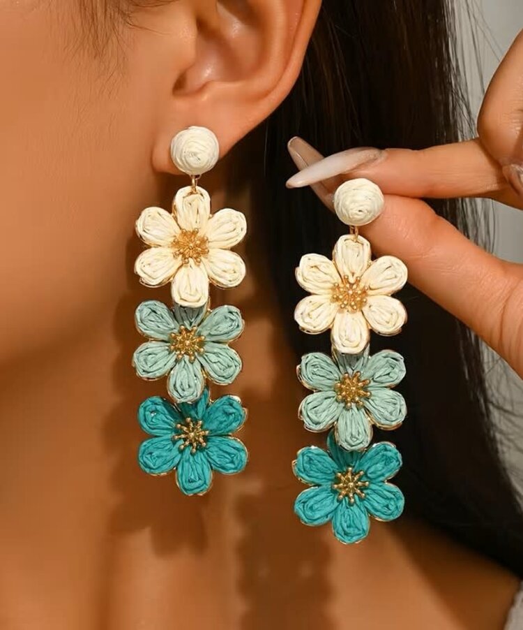 Raffia 3 Flower Drop Earrings Green
