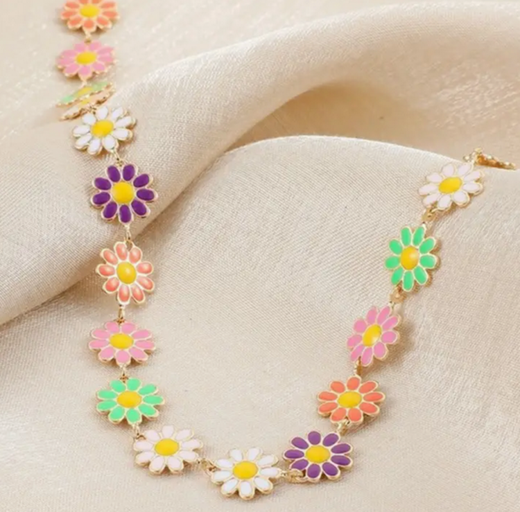 Vintage Colorful Daisy Necklace
