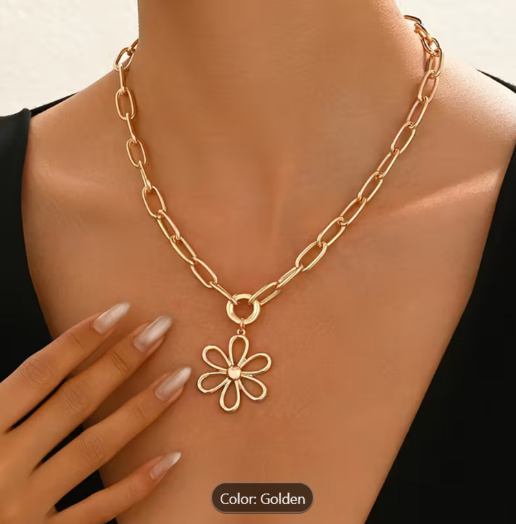 Simplistic Geometric Flower Chain Necklace